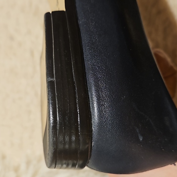 TROTTERS NAVY TASSLE SHOES SIZE 7 NARROW - Picture 10 of 12